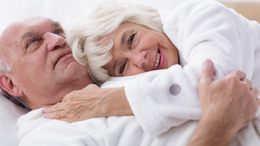 Sexo y envejecimiento: Cómo mantener una vida sexual activa después de los 50