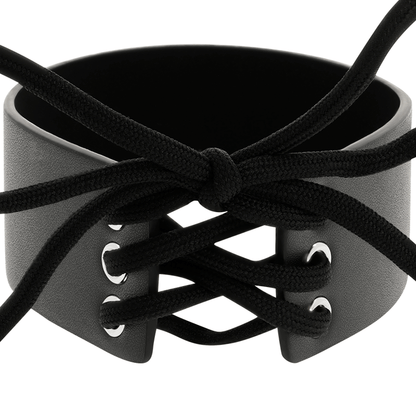 Collar Ajustable Coquette Chic Desire: Estilo BDSM y Fetish en PU Leather Vegano para Looks Atrevidos - Lover Dreams