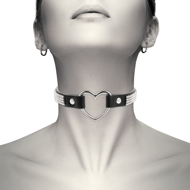 Collares Coquette Chic Desire: Elegancia Fetish en Cuero Vegano para tus Looks Atrevidos - Lover Dreams