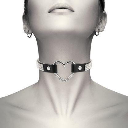 Collares Coquette Chic Desire: Elegancia Fetish en Cuero Vegano para tus Looks Atrevidos - Lover Dreams