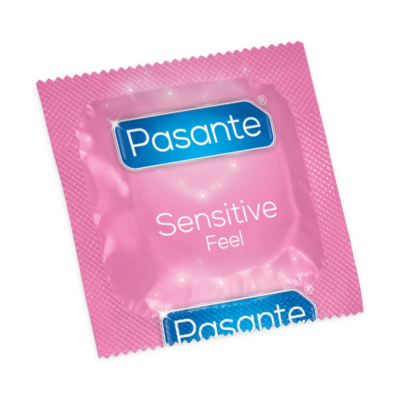 Condones Ultrasensibles Pasante - Pack de 12 Unidades - Lover Dreams