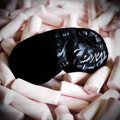 "Explora Nuevas Sensaciones: Antifaz para Encender la Pasión y el Misterio" - Lover Dreams