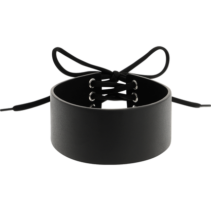 Collar Ajustable Coquette Chic Desire: Estilo BDSM y Fetish en PU Leather Vegano para Looks Atrevidos